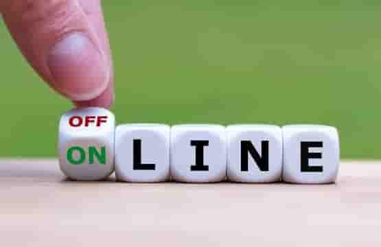 Online vs Offline Internships: What Should a First-Year Law Student Prioritize?